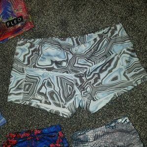 Fleo LRC blue lagoon Medium NWOT